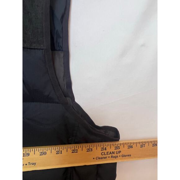 Roundtree & Yorke Men’s XL Gray/Black Quilted Zip-Front Vest – Layering Piece - Picture 6 of 9